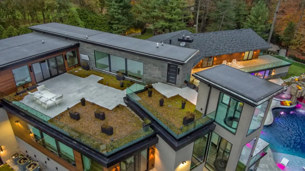 Award Winning Residential Paradise 72