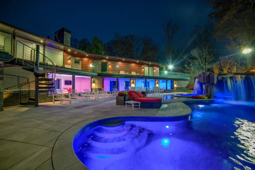 Award Winning Residential Paradise 50