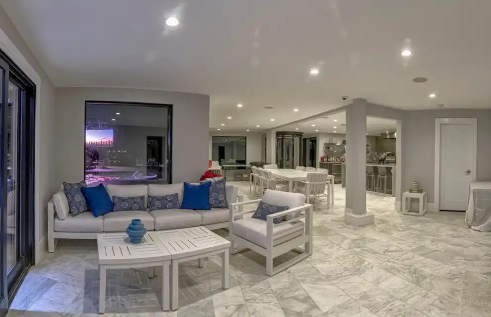 Award Winning Residential Paradise 16