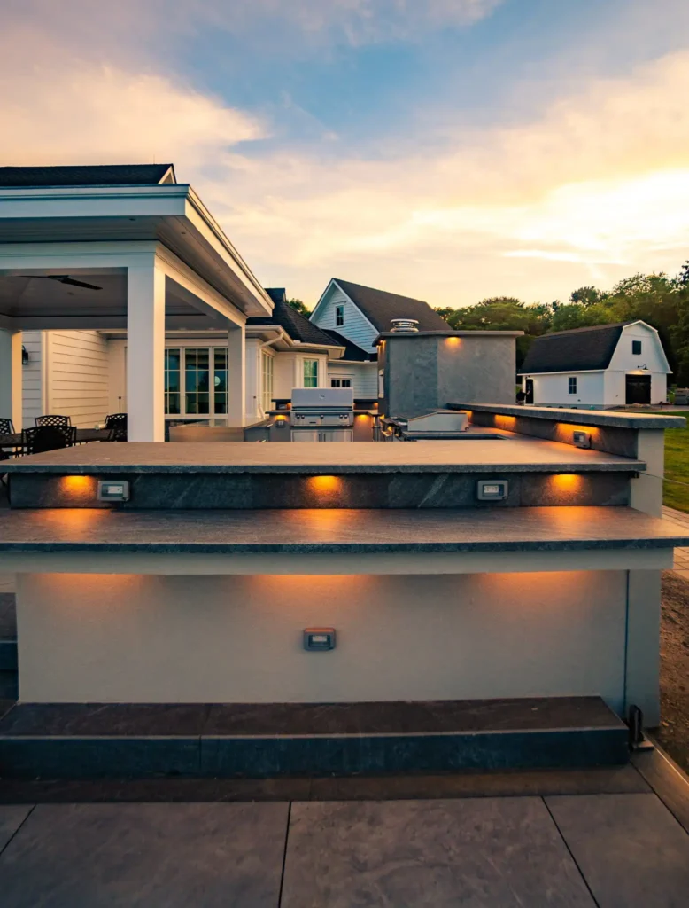 Farm Style Luxury Home 20