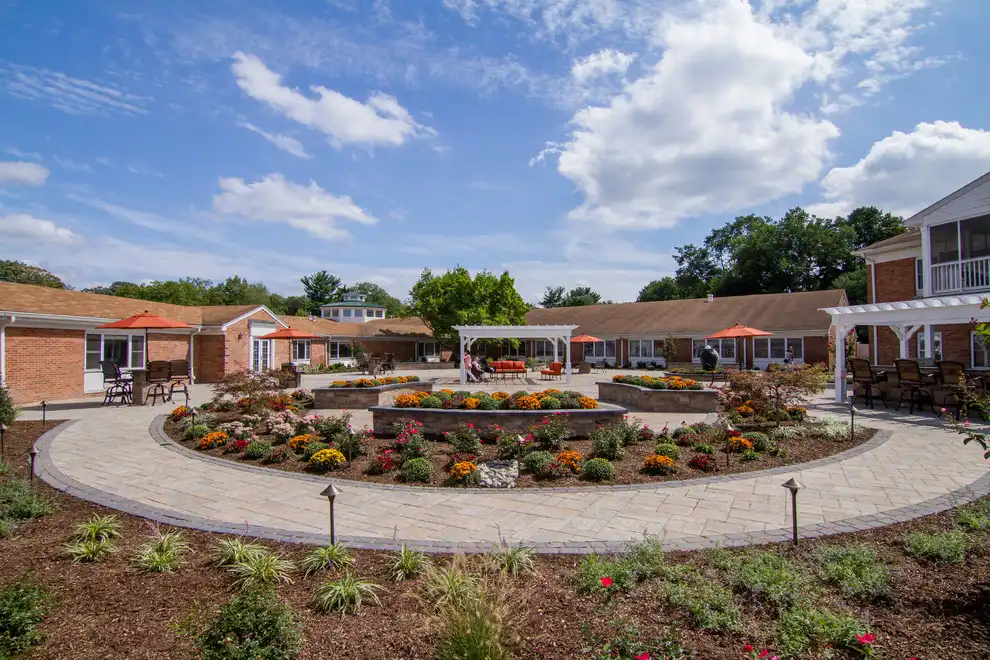building-comfortable-community-35