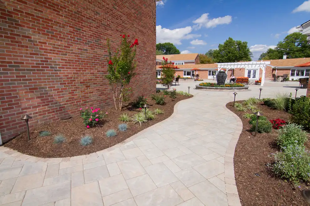 building-comfortable-community-40
