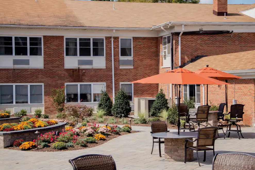 building-comfortable-community-8